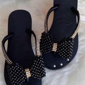 chaussure noir doré